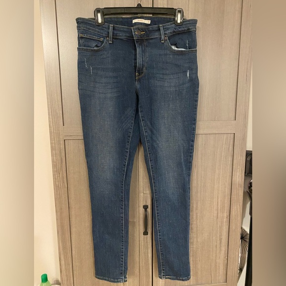 NWOT Levi 711 Skinny Jean - Picture 1 of 6
